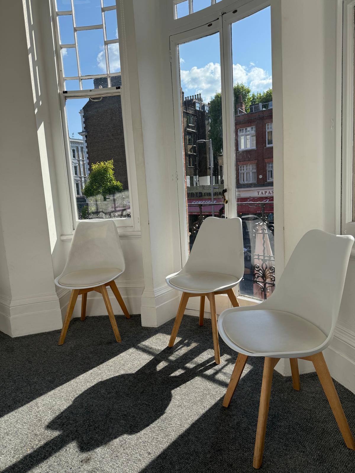 Waiting Area at South Kensington Clinic